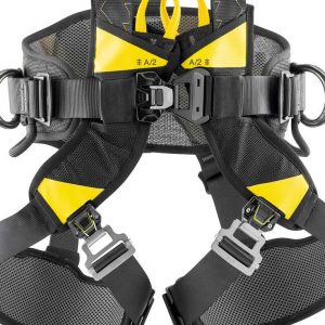 Đai bảo hộ Petzl VOLT® WIND bản Châu Âu - Khóa gài nhanh