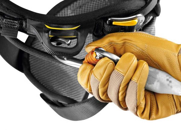 Đai bảo hộ Petzl ASTRO BOD FAST bản Châu Âu - Tích hợp mó