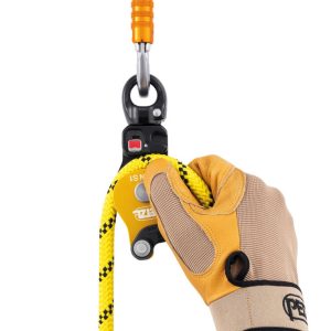 Sử dụng ròng rọc đơn xoay Petzl SPIN S1