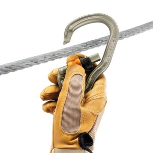 Móc khóa Petzl VERTIGO WIRE-LOCK PARK khóa chốt đảm bảo an toàn tốt hơn trong môi trường chịu rung động