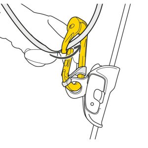 Ròng rọc móc khóa Petzl ROLLCLIP A sử dụng kết nối trực tiếp khi kết hợp với khóa bắt dây RESCUCENDER